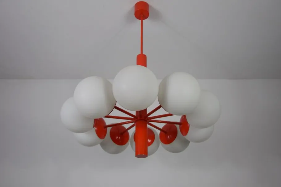 Sale Pamono Mid-Century Modern Red Kaiser 10-Arm Chandelier from Kaiser Idell / Kaiser Leuchten, Germany, 1960s