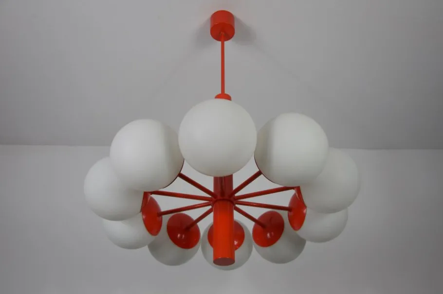 Sale Pamono Mid-Century Modern Red Kaiser 10-Arm Chandelier from Kaiser Idell / Kaiser Leuchten, Germany, 1960s