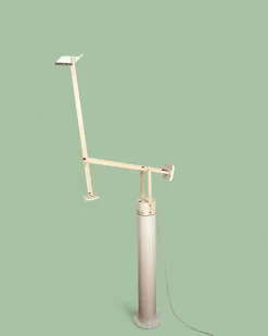 Discount Pamono Mid-Century Modern Tizio Terra Floor Lamp by Richard Sapper for Artemide, Italy, 1972