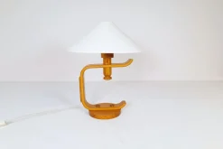 Sale Pamono Mid-Century Scandinavien Modern Sculptural Table Lamp in Pine, 1970s