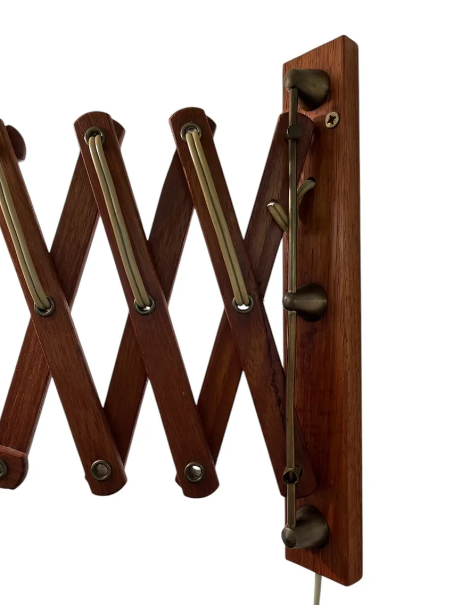 Clearance Pamono Mid-Century Scissor Teak Wall Lamp by Kaare Klint for Le Klint, Denmark, 1960s