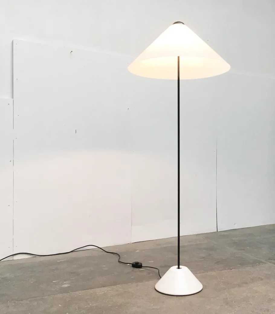 Clearance Pamono Mid-Century Snow Floor Lamp by Vico Magistretti for Oluce, 1970s