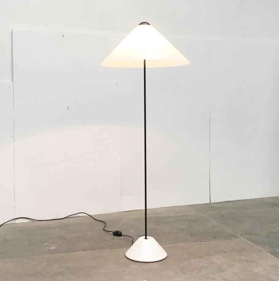 Clearance Pamono Mid-Century Snow Floor Lamp by Vico Magistretti for Oluce, 1970s