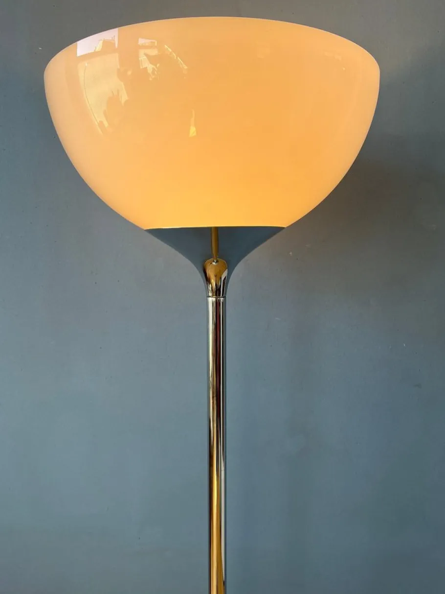 Pamono Mid-Century Space Age Floor Lamp with White Acrylic Shade from Guzzini
