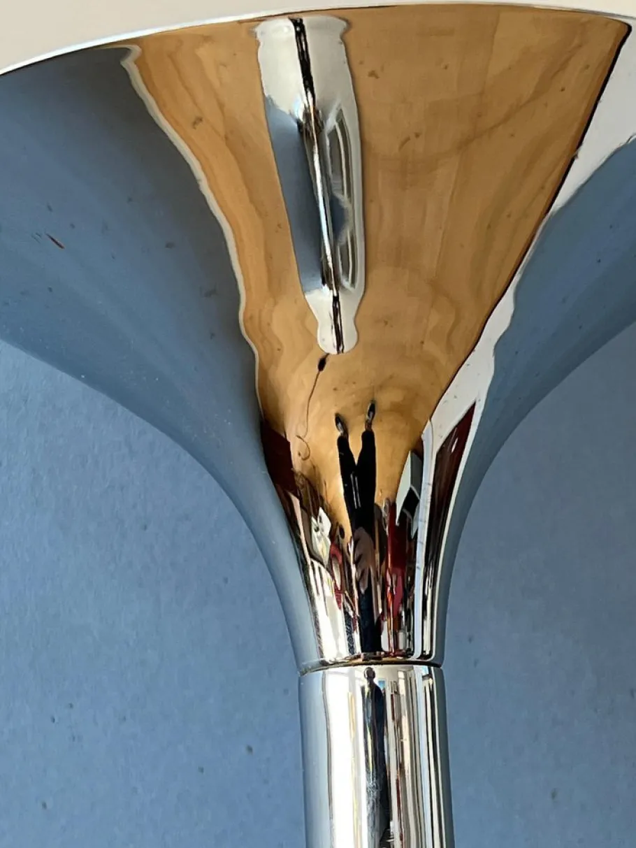 Pamono Mid-Century Space Age Floor Lamp with White Acrylic Shade from Guzzini