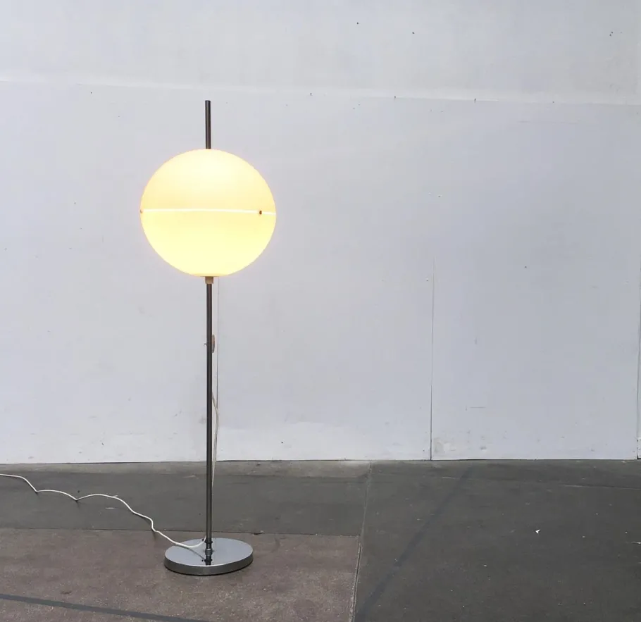 Clearance Pamono Mid-Century Space Age Globe Floor Lamp
