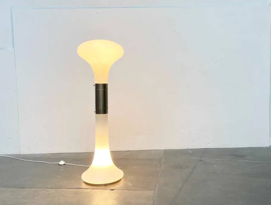 Sale Pamono Mid-Century Space Age Italian Model Numerati Soffiato Murano Glass Floor Lamp by Carlo Nason for Mazzega, 1960s