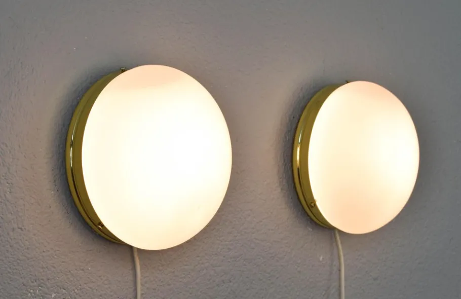 New Pamono Mid-Century Spanish Modern Brass and Opaline Glass Sconces from Metalarte, 1970s, Set of 2