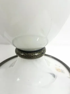 Sale Pamono Mid-Century White Murano Glass Table Lamp attributed to Barovier & Toso, Italy, 1950s