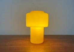 Sale Pamono Mid-Century Yellow Glass Model 120 Table Lamp by Uno & Östen Kristiansson for Luxus, Vittsjö, Sweden, 1950s