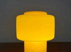 Sale Pamono Mid-Century Yellow Glass Model 120 Table Lamp by Uno & Östen Kristiansson for Luxus, Vittsjö, Sweden, 1950s