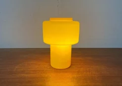 Sale Pamono Mid-Century Yellow Glass Model 120 Table Lamp by Uno & Östen Kristiansson for Luxus, Vittsjö, Sweden, 1950s