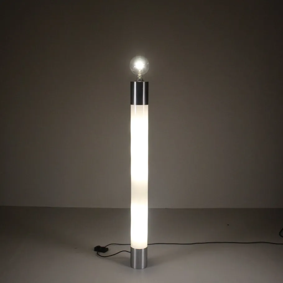 Sale Pamono Milano Floor Lamp from Stilux