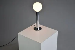 Sale Pamono Minimalist Italian Chrome Cylinder Table Lamp, 1970s