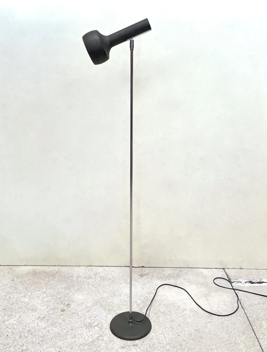 Outlet Pamono Minimalist Metal Spotlight Floor Lamp by LAD Team for Swiss Lamps International, 1960s