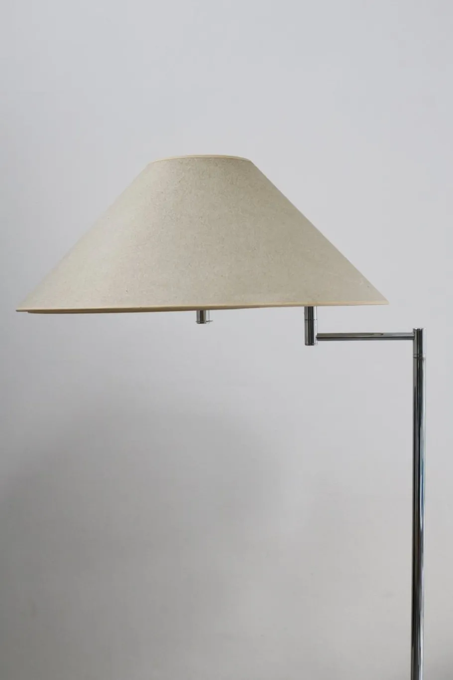 Outlet Pamono Minimalist Swivel Arm Floor Lamp from Staff, 1970s