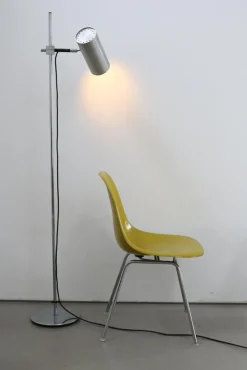 Outlet Pamono Minimalist Tube Floor Lamp from Staff, 1970s