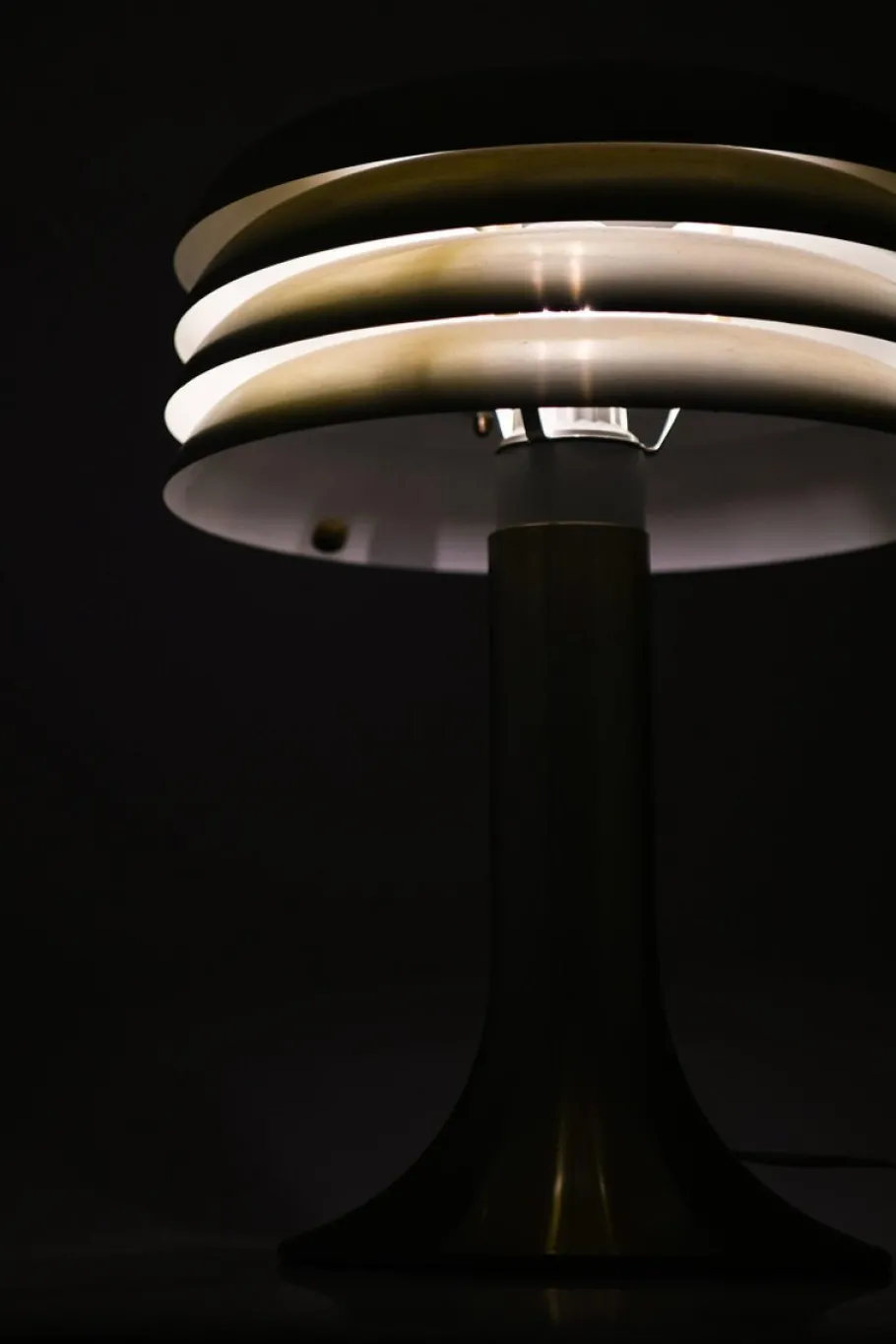 Hot Pamono Model BN-26 Table Lamp attributed to Hans-Agne Jakobsson AB, 1950s