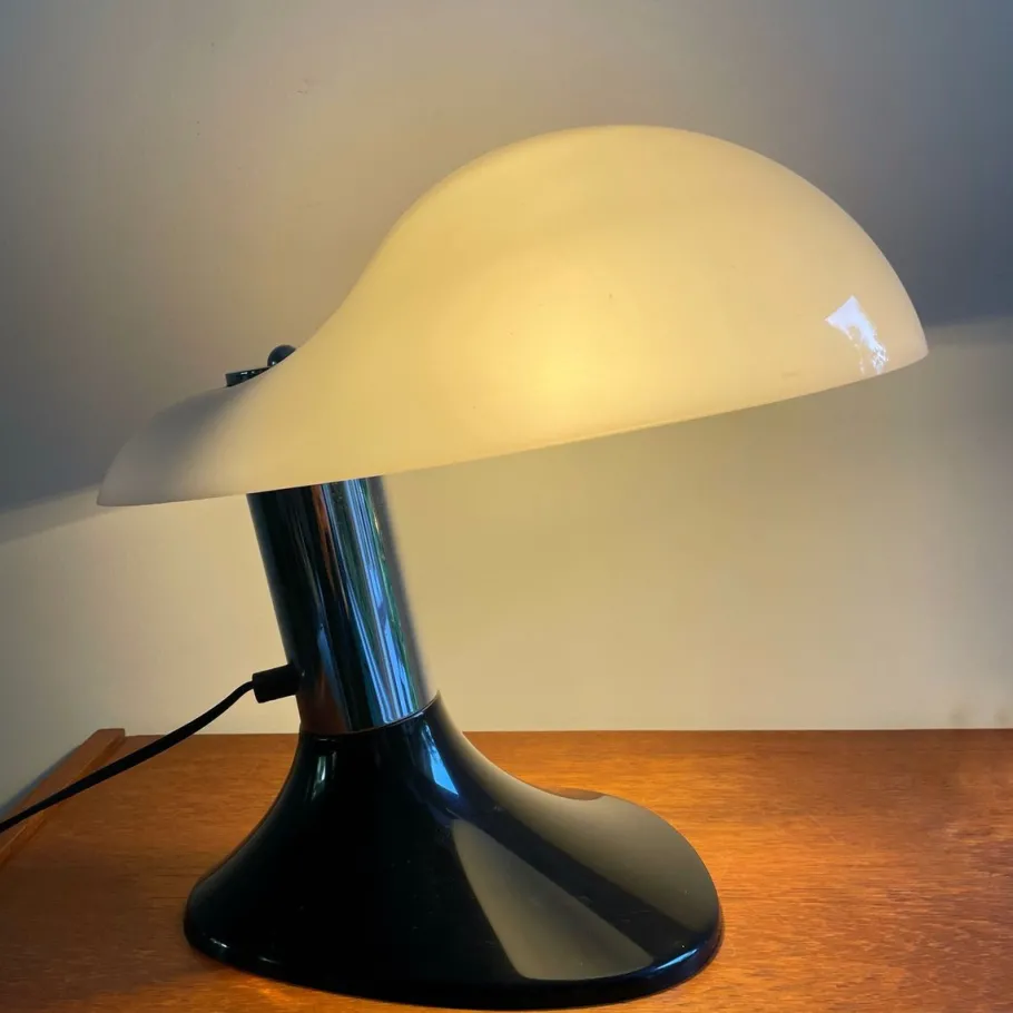 Sale Pamono Model Cobra Table Lamp by Harvey Guzzini for Guzzini, 1960s