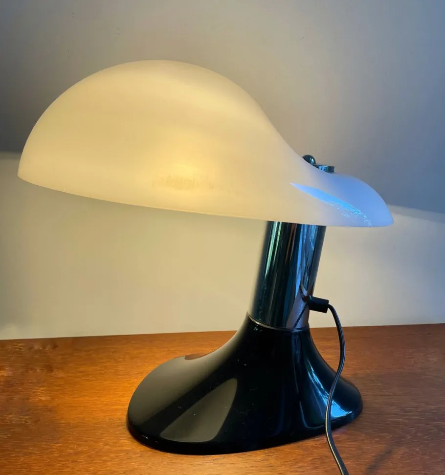 Sale Pamono Model Cobra Table Lamp by Harvey Guzzini for Guzzini, 1960s