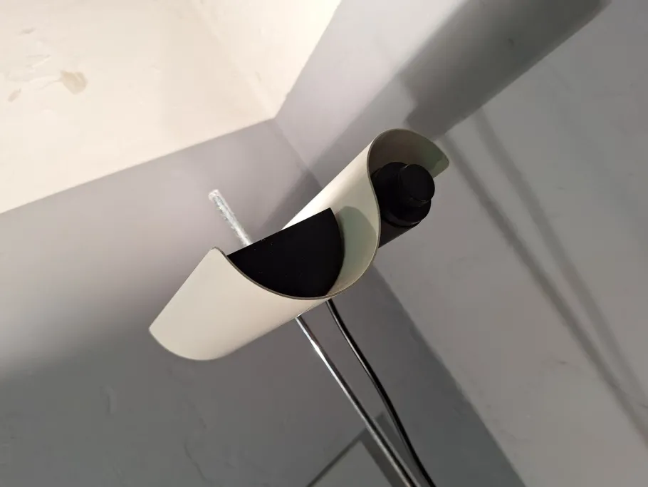 New Pamono Model DM333 Floor Lamp by Vico Magistretti for Oluce, Milan, Italy, 1970s