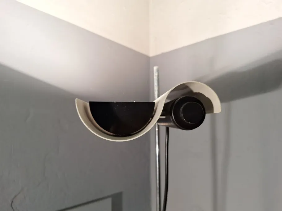 New Pamono Model DM333 Floor Lamp by Vico Magistretti for Oluce, Milan, Italy, 1970s