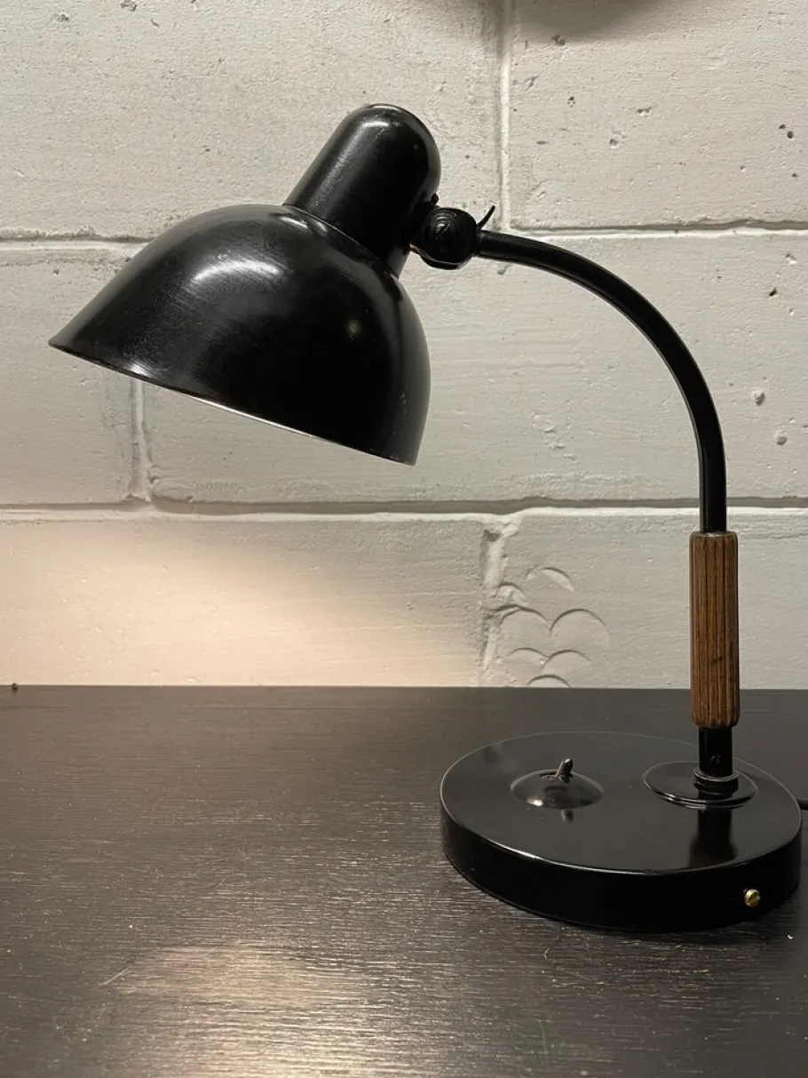 Sale Pamono Model L99 Table Lamp by Siemens, 1930s