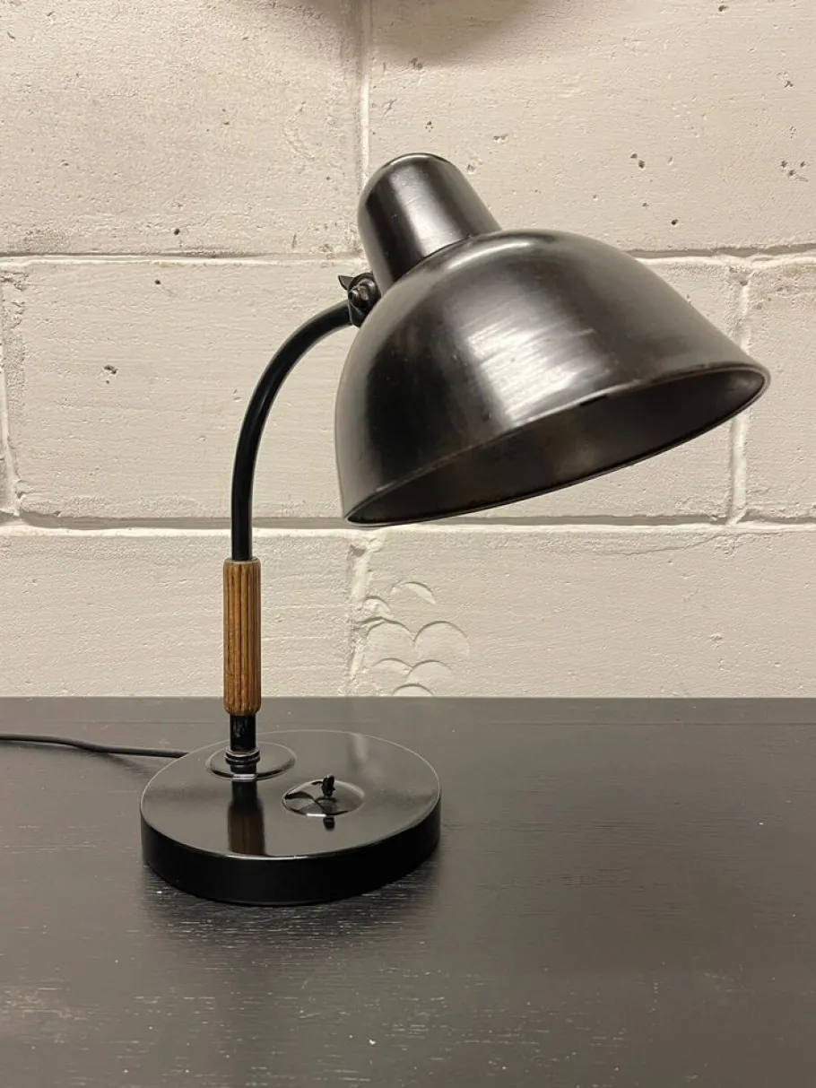 Sale Pamono Model L99 Table Lamp by Siemens, 1930s