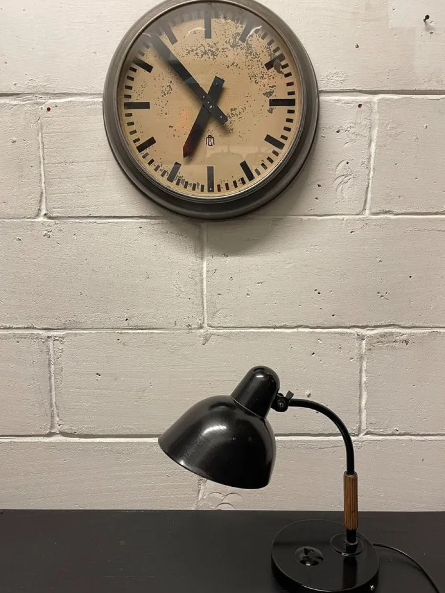 Sale Pamono Model L99 Table Lamp by Siemens, 1930s