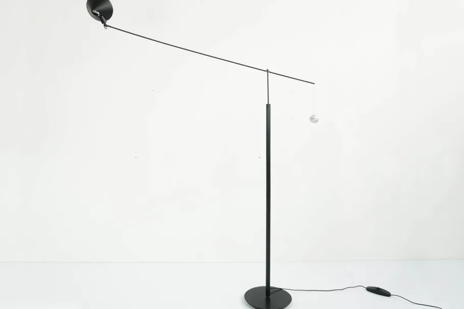New Pamono Model Nestore Counterweight Floor Lamp by Carlo Forcolini for Artemide, 1980s