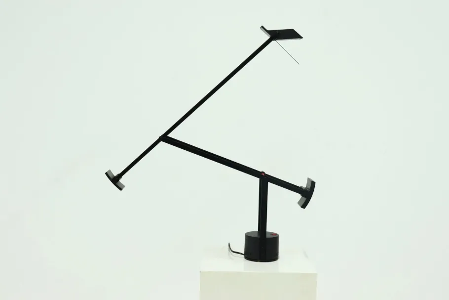 Outlet Pamono Model Tizio Table Lamp by Richard Sapper for Artemide, 1970s