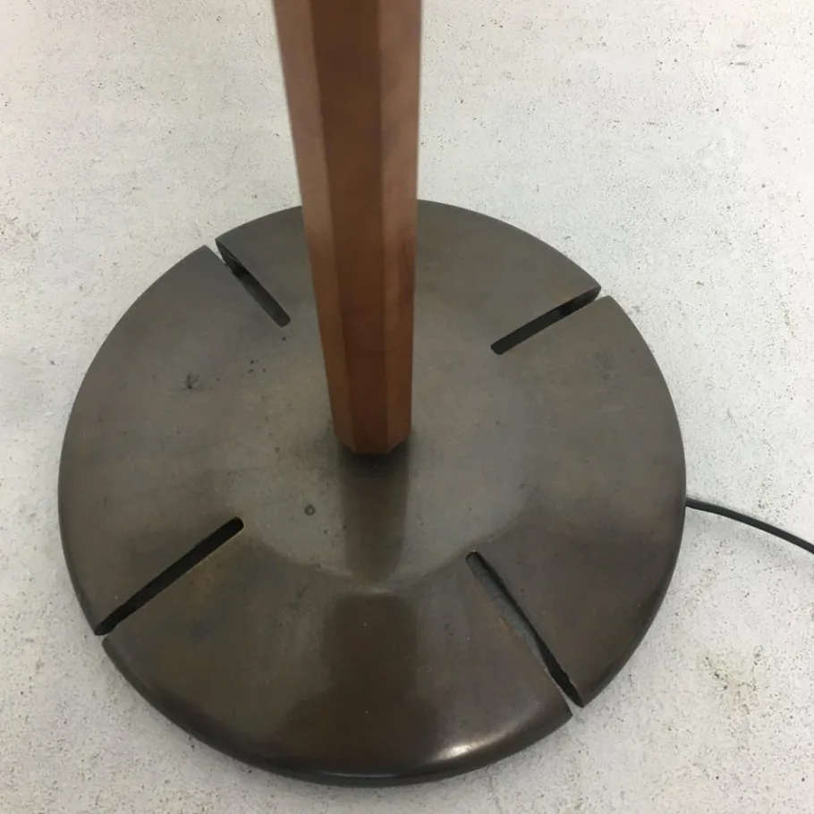 Outlet Pamono Mozia Standing Lamp by Pierluigi Cerri for Fontana Arte, 1988