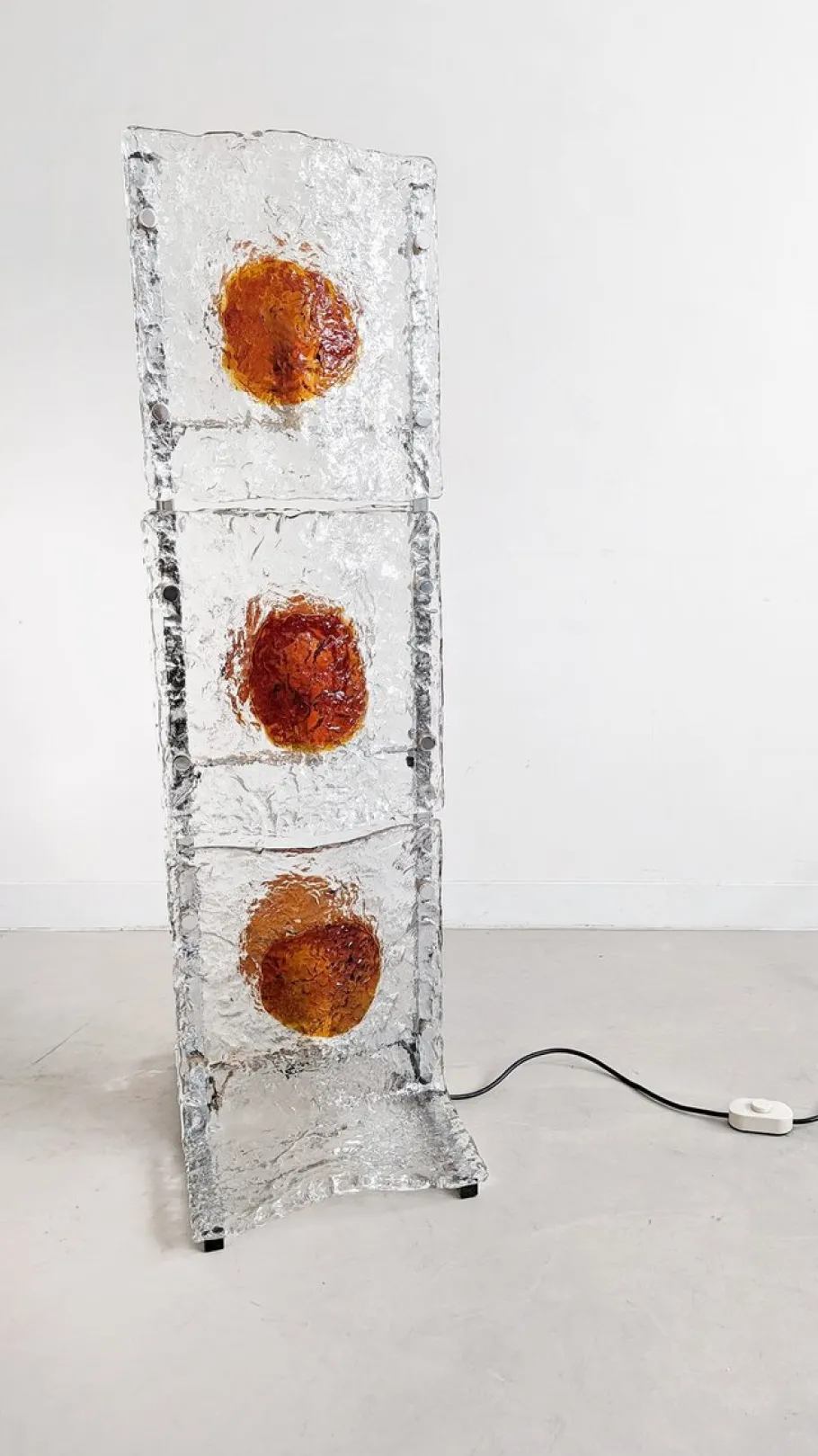 Outlet Pamono Murano Floor Lamp by Toni Zuccheri for A.V. Mazzega 1970s