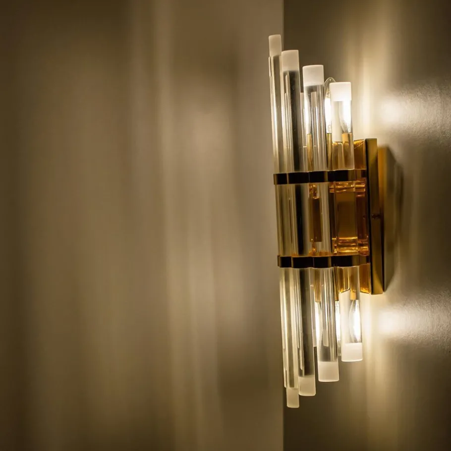 Hot Pamono Murano Glass and Gilt Brass Sconce, 1960s