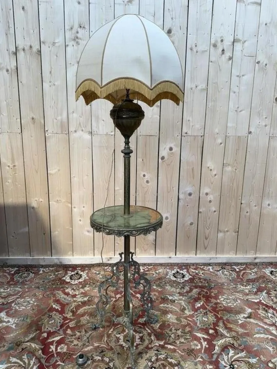 Outlet Pamono Napoleon III Style Bronze and Onyx Floor Lamp