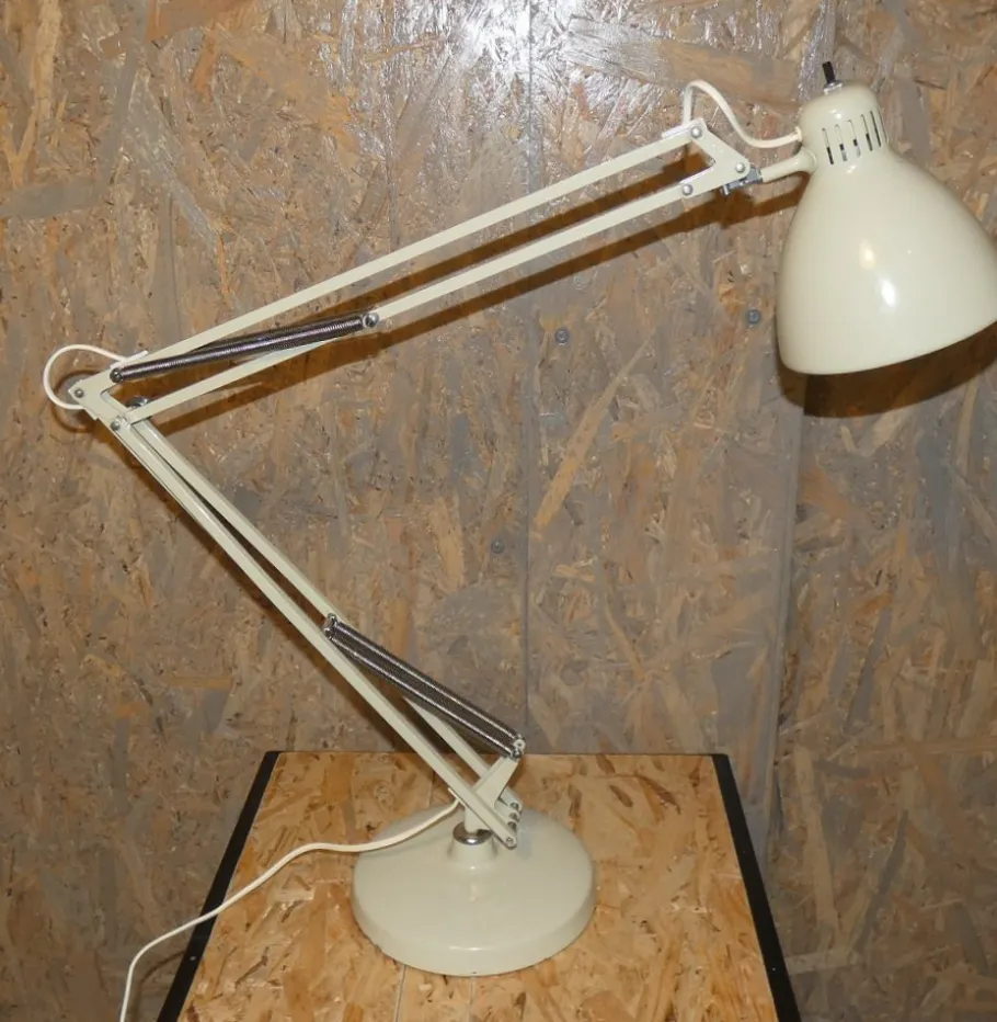 Sale Pamono Naska Loris Table Lamp by J. Jacobsen for Luxo, Norway, 1933