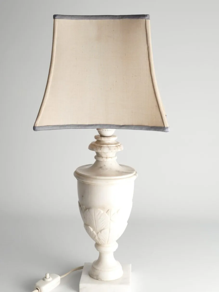 Discount Pamono Neoclassical White Florentine Alabaster Table Lamp with Leaf Relief, Italy