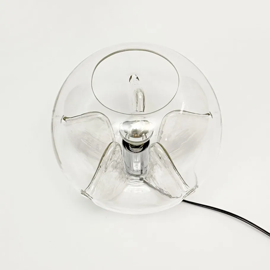 Hot Pamono Nuphar Table Lamp by Toni Zuccheri for VeArt