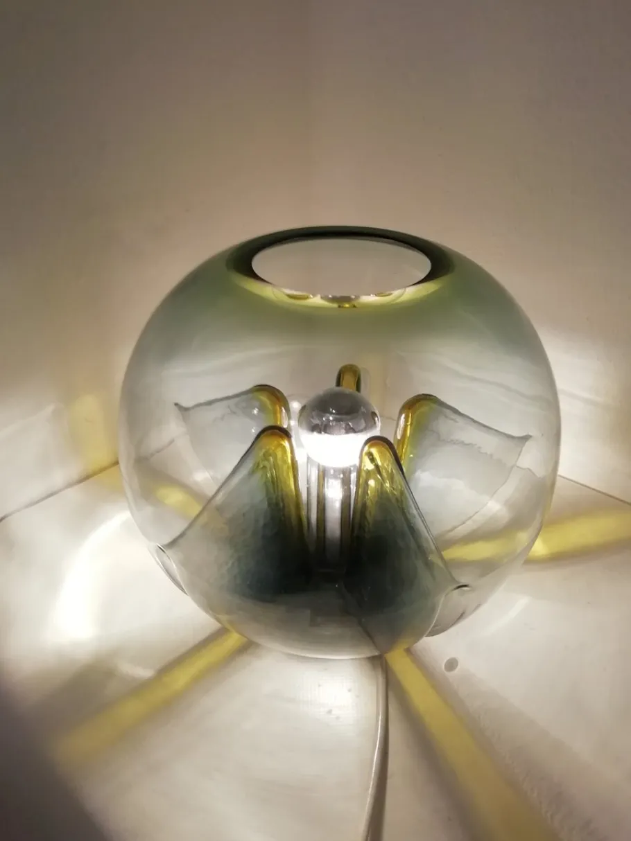 Best Pamono Nuphar Table Lamp in Green Glass by Toni Zuccheri for VeArt, Italy, 1970s