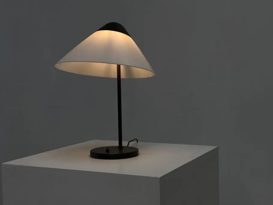 Best Pamono Opala Table Lamp by Hans Wegner for Louis Poulsen