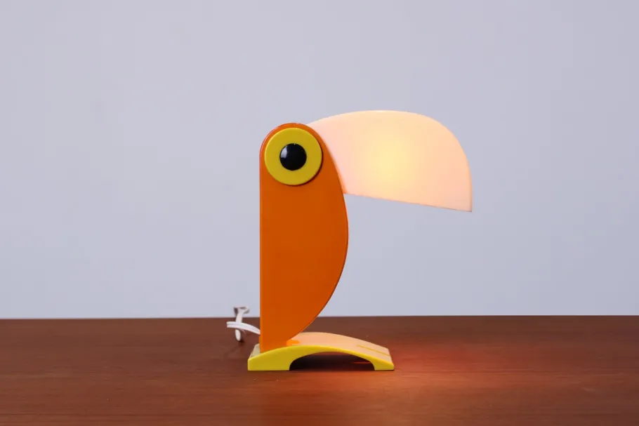 Discount Pamono Orange Toucan Table Lamp by Ferrari for OTF Verona, 1960s