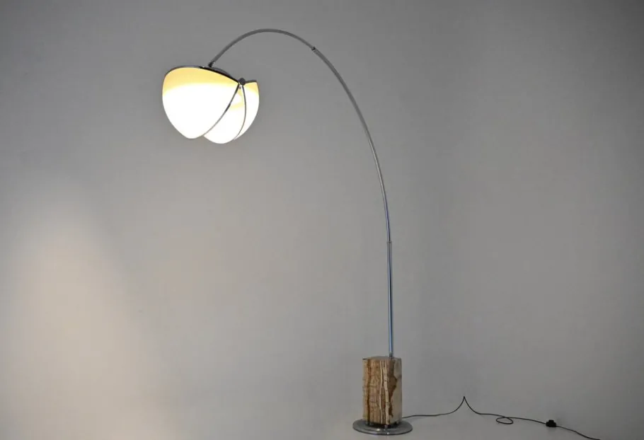 Sale Pamono Pac-Man Arco Floor Lamp attributed to Superstudio for Poltronova, 1970s