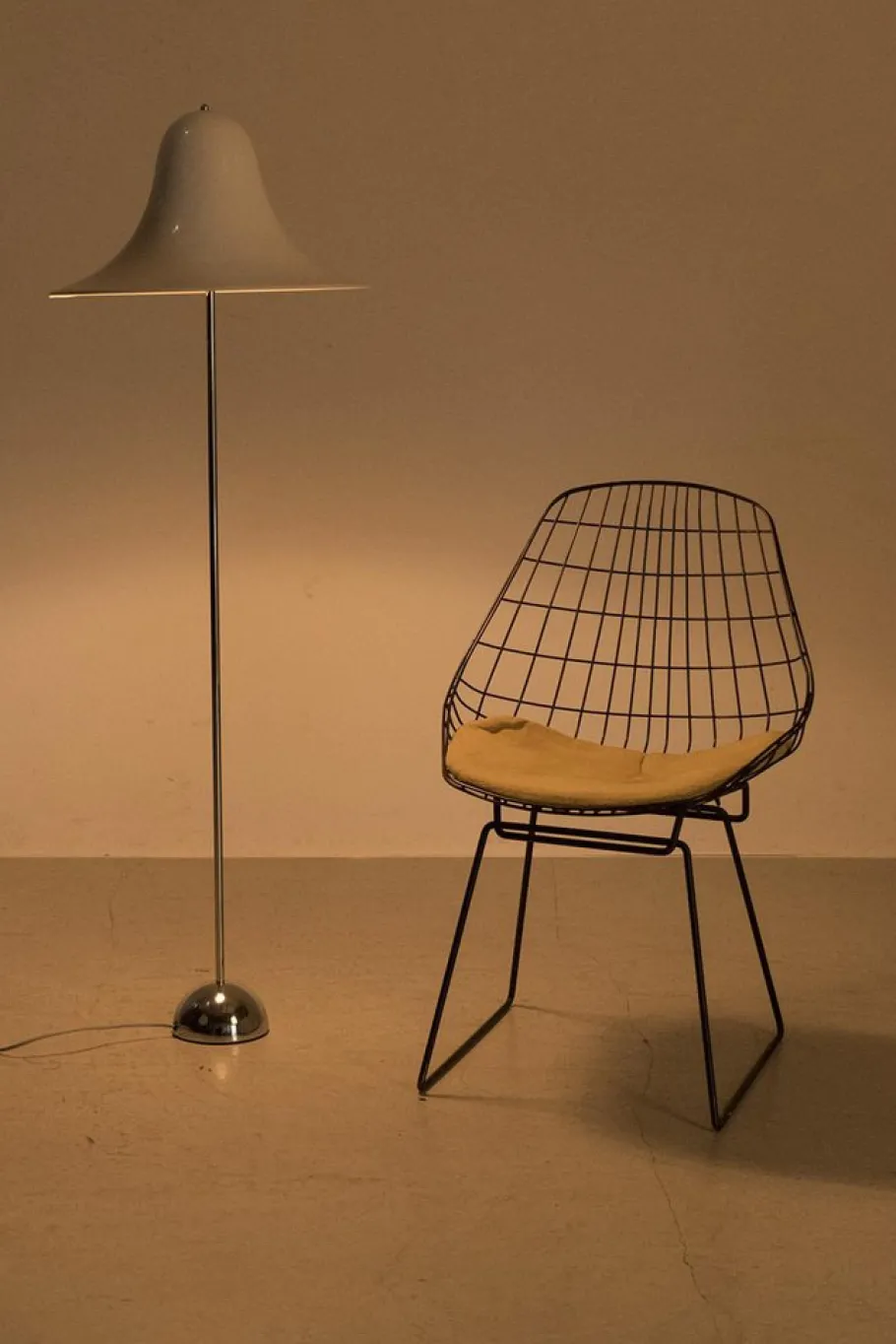 Outlet Pamono Pantop Floor Lamp by Louis Poulsen for Verner Panton