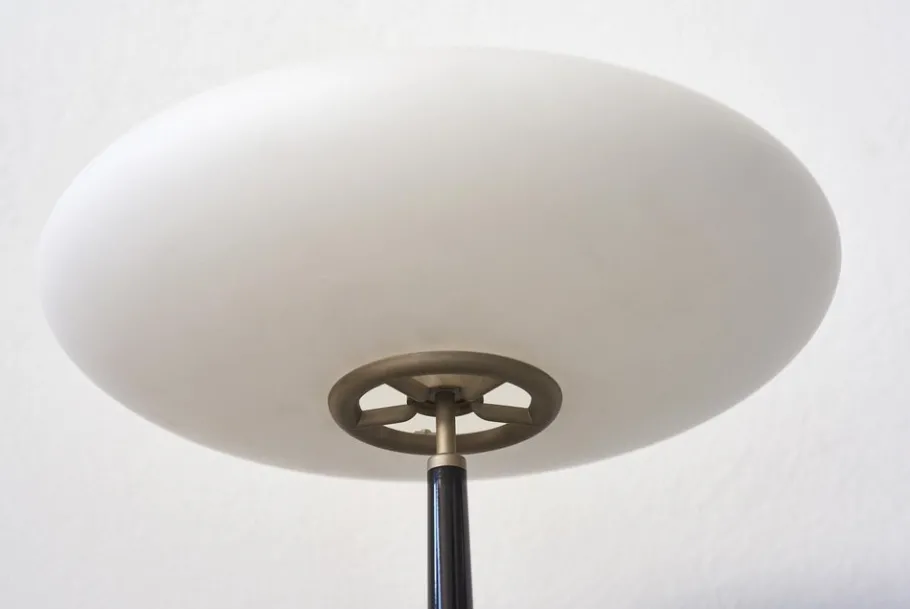 Sale Pamono Pao Table Lamp by Matteo Thun for Arteluce, 1993