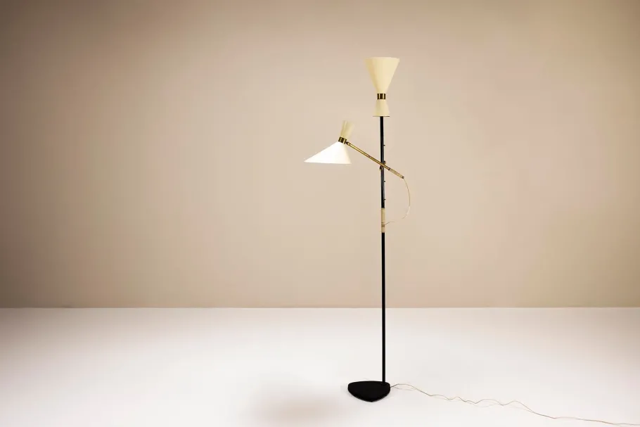 Sale Pamono Pelikan Floor Lamp in Brass and Lacquered Steel by J.T. Kalmar, Austria, 1950s