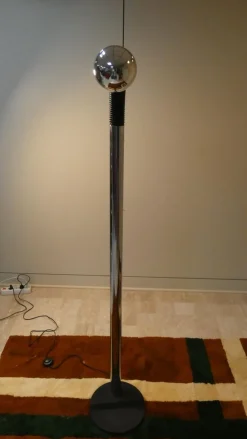 Best Pamono Periscope Floor Lamp in Chromed Steel and Rubber by Martini Luce, 1970s