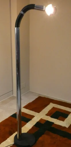 Best Pamono Periscope Floor Lamp in Chromed Steel and Rubber by Martini Luce, 1970s