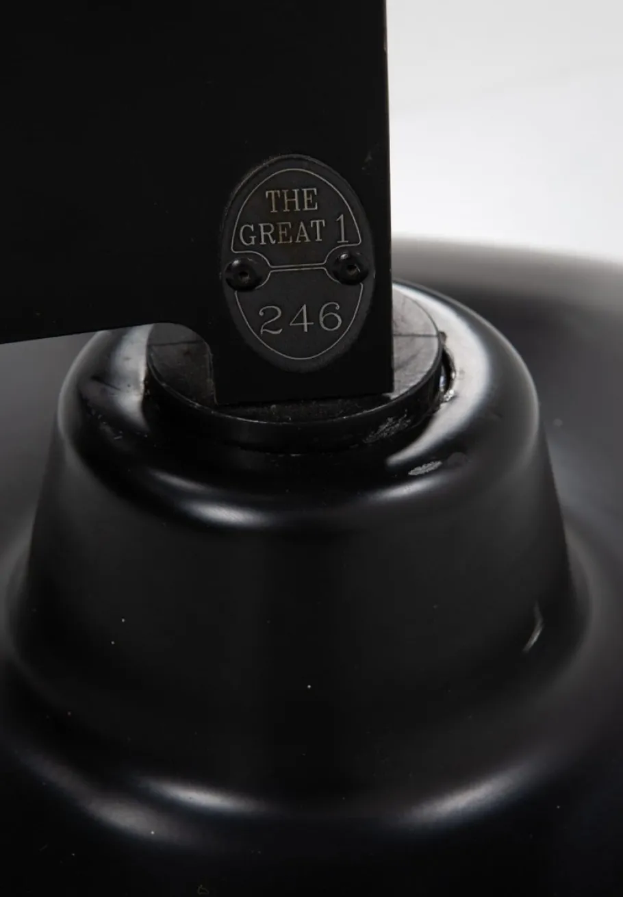 Sale Pamono Piantana Mod the Great JJ Nera by Jac Jacobsen for Luxit Leucos, 1980s