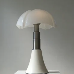 Discount Pamono Pipistrello Grande Lamp by Gae Aulenti for Martinelli Luce, 1980s