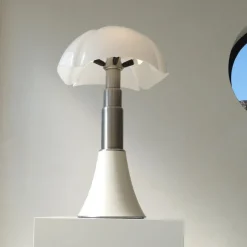 Discount Pamono Pipistrello Grande Lamp by Gae Aulenti for Martinelli Luce, 1980s